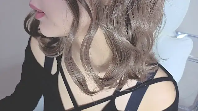 miho-ch online show from May 31, 2026, 12:33 pm