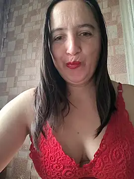 Snapshot of EvelinCutex chatting on November 7, 2025, 6:29 am EvelinCutex online show from November 7, 2025, 6:29 am