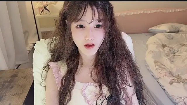 FuFu-puff online show from April 10, 2026, 4:58 pm