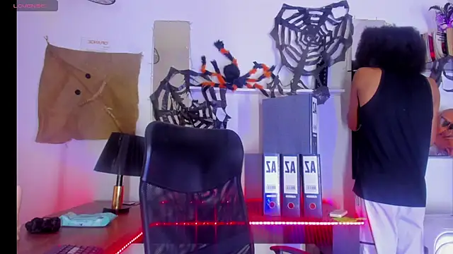 Snapshot of DEAMOL chatting on October 30, 2025, 6:49 pm DEAMOL online show from October 30, 2025, 6:49 pm