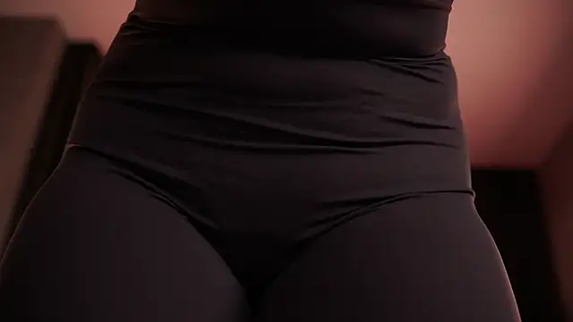 Snapshot of MaryHols chatting on March 1, 2026, 5:13 pm MaryHols online show from March 1, 2026, 5:13 pm