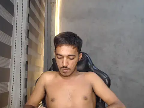 RowyCam online show from September 10, 2025, 2:38 pm