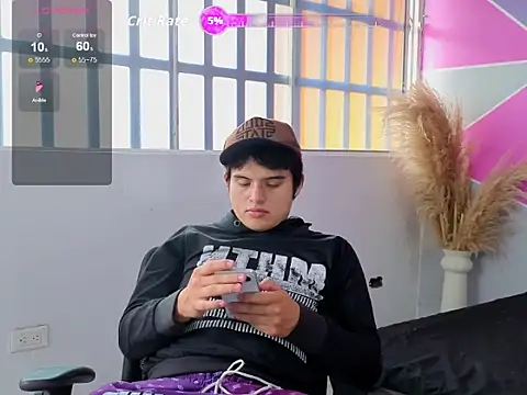 invincible200 online show from November 19, 2025, 2:39 pm