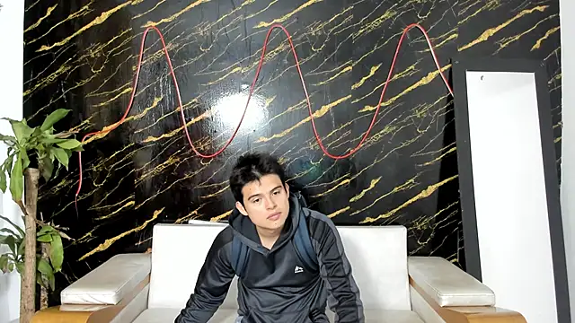 invincible200 online show from September 13, 2025, 1:33 pm