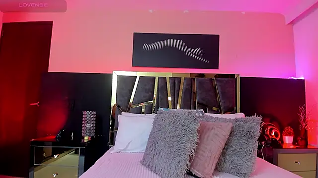 Snapshot of ScarletTorres chatting on November 11, 2025, 6:47 pm ScarletTorres online show from November 11, 2025, 6:47 pm