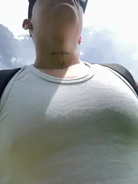 Kurtxxx22 online show from February 4, 2026, 6:03 pm