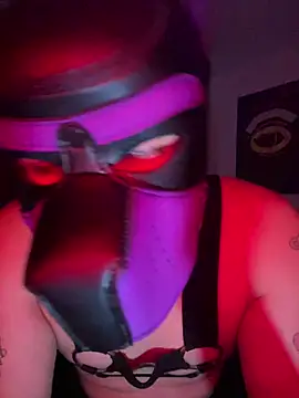 Kurtxxx22 online show from May 19, 2026, 4:19 am
