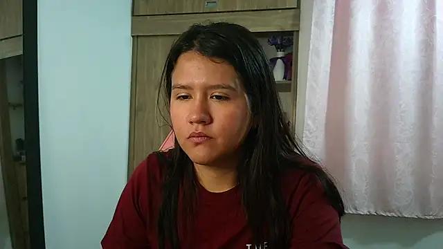 Oliviawatson1 online show from April 1, 2026, 1:41 pm