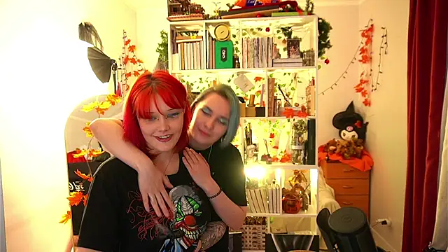 Snapshot of Sova173 chatting on November 6, 2025, 1:37 pm Sova173 online show from November 6, 2025, 1:37 pm