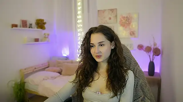 Annita Grey online show from November 10, 2025, 8:14 pm