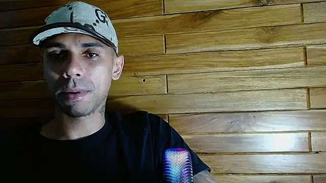 allanjones15 online show from September 19, 2025, 11:53 pm