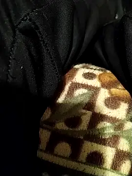 Mumuska online show from October 28, 2025, 3:33 pm