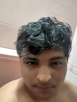 Snapshot of Kira_1413 chatting on September 14, 2025, 12:55 am Kira 1413 online show from September 14, 2025, 12:55 am