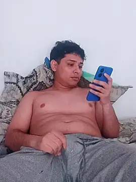 LordValdomero-00 online show from November 25, 2025, 5:30 am