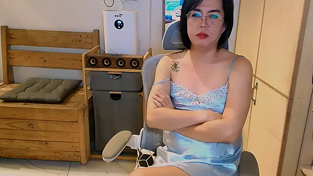 Snapshot of moriliciousxxx chatting on October 21, 2025, 11:15 pm moriliciousxxx online show from October 21, 2025, 11:15 pm