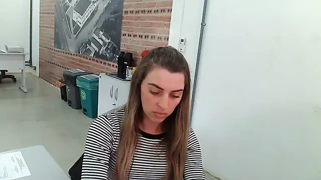 SweetGraciosa online show from September 24, 2025, 4:35 pm