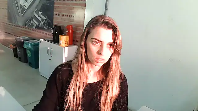 SweetGraciosa online show from September 23, 2025, 8:27 pm