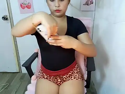 Snapshot of Jelloshane chatting on January 19, 2026, 12:20 pm Jelloshane online show from January 19, 2026, 12:20 pm