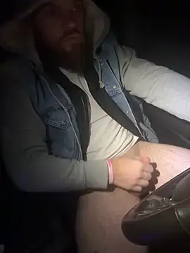 Snapshot of bearcub300 chatting on December 1, 2025, 6:03 am bearcub300 online show from December 1, 2025, 6:03 am