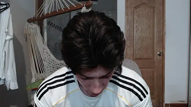 Snapshot of AteneoJr chatting on October 26, 2025, 4:46 am AteneoJr online show from October 26, 2025, 4:46 am