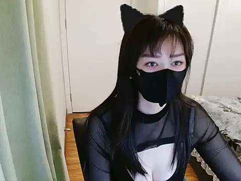 Snapshot of Winnie-01 chatting on March 21, 2026, 4:14 am Winnie-01 online show from March 21, 2026, 4:14 am