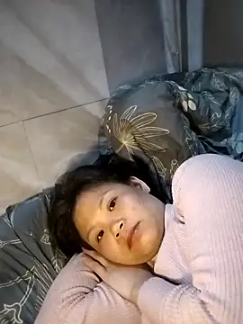 LinhNa999 online show from March 14, 2026, 12:33 pm