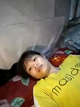 Snapshot of LinhNa999 chatting on February 6, 2026, 4:52 am LinhNa999 online show from February 6, 2026, 4:52 am