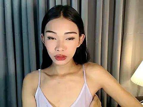 holyakiesha online show from February 20, 2026, 12:18 pm