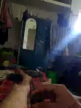 Snapshot of hotbull30 chatting on July 17, 2026, 5:37 am hotbull30 online show from July 17, 2026, 5:37 am