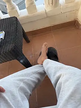 Snapshot of Manu97k chatting on November 30, 2025, 9:10 am Manu97k online show from November 30, 2025, 9:10 am