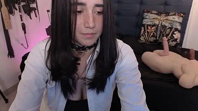 Snapshot of elowen_halley1 chatting on September 14, 2025, 6:52 pm elowen halley1 online show from September 14, 2025, 6:52 pm