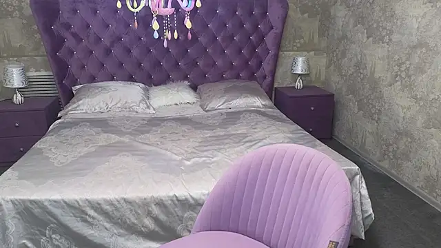 Snapshot of Eloisa_Eliot chatting on December 2, 2025, 4:30 pm Eloisa Eliot online show from December 2, 2025, 4:30 pm