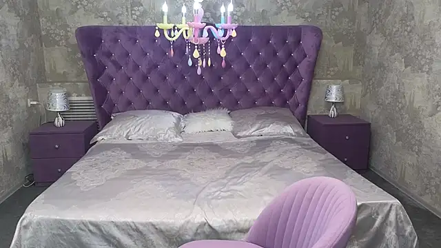 Snapshot of Eloisa_Eliot chatting on December 3, 2025, 4:06 pm Eloisa Eliot online show from December 3, 2025, 4:06 pm