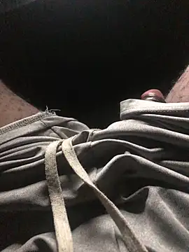 Snapshot of GorillaBBC chatting on October 22, 2025, 4:12 am GorillaBBC online show from October 22, 2025, 4:12 am