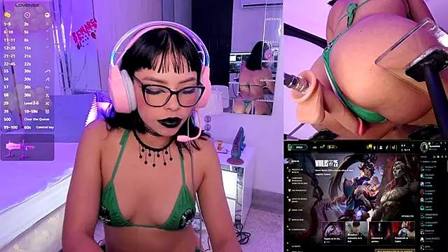 Snapshot of Nyveth chatting on November 14, 2025, 6:06 am Nyveth online show from November 14, 2025, 6:06 am