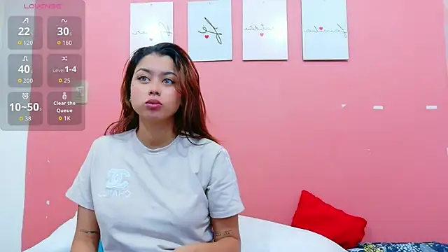 Snapshot of little_beillis chatting on December 14, 2025, 1:06 pm little beillis online show from December 14, 2025, 1:06 pm