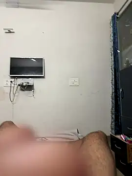 Snapshot of Hotguyforfun chatting on December 2, 2025, 12:18 pm Hotguyforfun online show from December 2, 2025, 12:18 pm