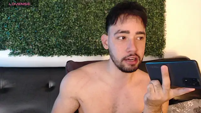 sam ford 2 online show from December 17, 2025, 11:54 pm