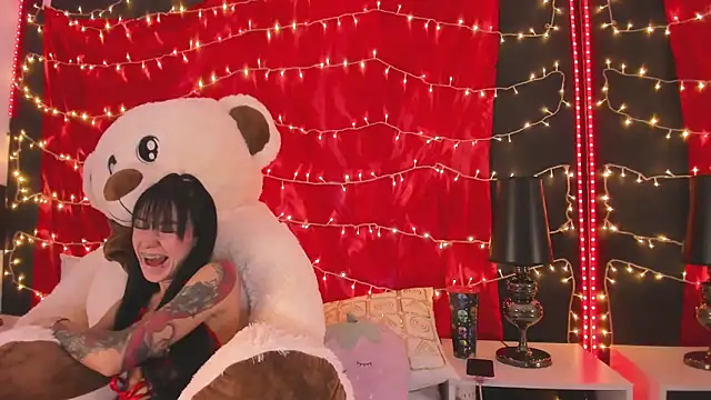 athziry g online show from February 13, 2026, 9:59 pm