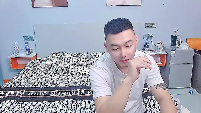 Snapshot of xiaoyue_zhibo chatting on November 12, 2025, 4:22 pm xiaoyue zhibo online show from November 12, 2025, 4:22 pm