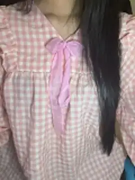 Dolly282 online show from April 15, 2026, 11:27 pm