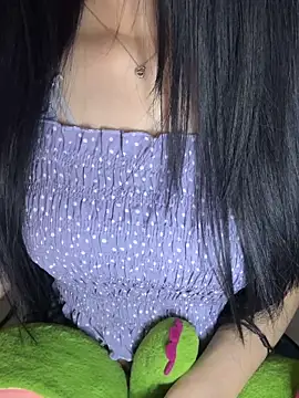 Dolly282 online show from April 12, 2026, 7:28 pm