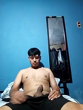 Longerdick27 online show from September 12, 2025, 9:25 pm