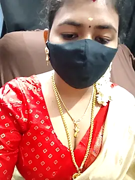 Snapshot of Tamil_Lotus chatting on January 15, 2026, 6:00 pm Tamil Lotus online show from January 15, 2026, 6:00 pm