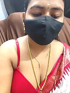 Snapshot of Tamil_Lotus chatting on January 14, 2026, 5:05 pm Tamil Lotus online show from January 14, 2026, 5:05 pm