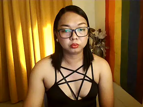 Trishme online show from September 10, 2025, 2:21 am