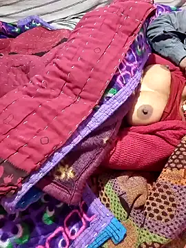 Snapshot of Sonabhabhi96 chatting on January 5, 2026, 5:27 pm Sonabhabhi96 online show from January 5, 2026, 5:27 pm