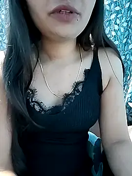 Vaani Actress online show from March 3, 2026, 5:47 am