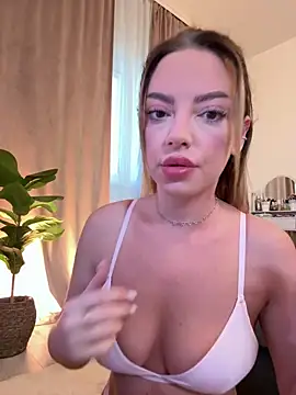 Sandra Jo online show from December 2, 2025, 6:15 am