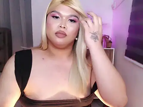 Snapshot of Ellise_Hilton chatting on December 5, 2025, 9:41 am Ellise Hilton online show from December 5, 2025, 9:41 am